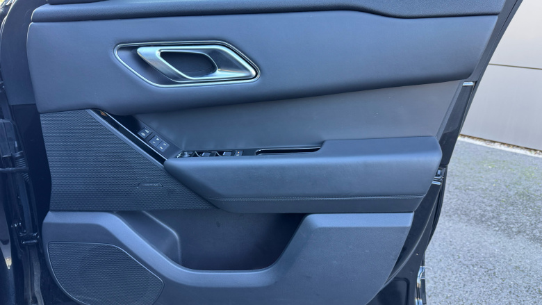 Land Rover Range Rover Velar 2.0 D200 MHEV Dynamic HSE 5dr Auto Diesel Estate